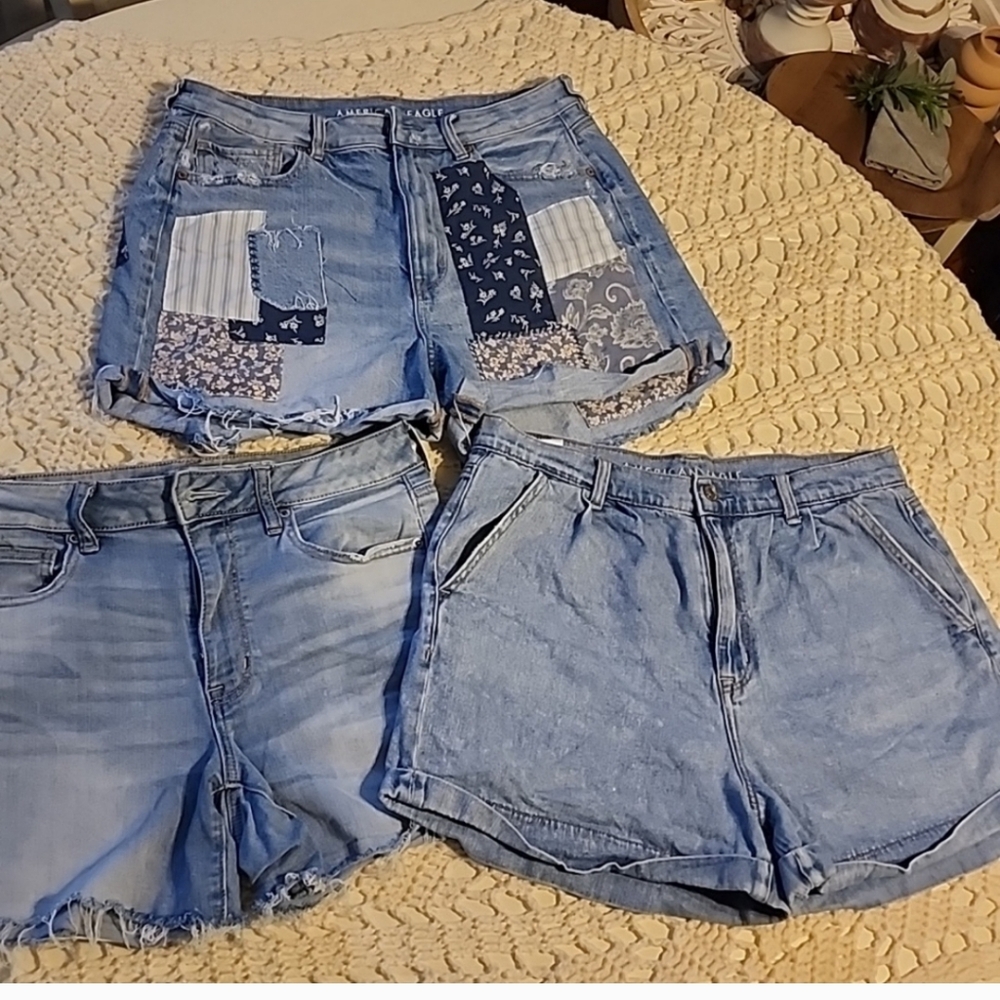American Eagle shorts bundle